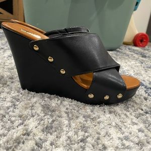 Jessica Simpson black with gold studs wedge heels.